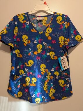 Warner Bros. Tweety All-Over Print Kids V-Neck Top - Blue & Yellow